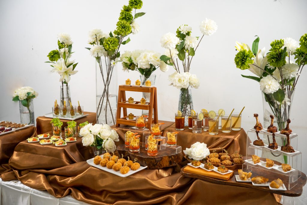 5 Alasan Kenapa Canapé Cocok untuk Event Formal & High-End